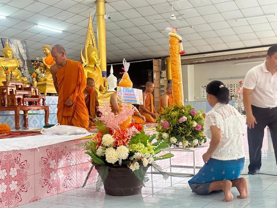 คณะครูและนักเรียนโรงเรียนเทศบาลบ้านปากวีป มิตรภาพที่ ๑๒๔ พร้อมเทศบาลตำบลคึกคัก ร่วมถวายเทียนพรรษา ณ วัดปากวีป เมื่อวันที่ 25 กรกฎาคม 2566